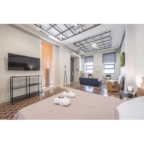Artistic Home Gazi by MDK Athens