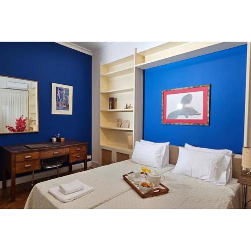 Artistico Two-Bedroom Apartment in Kolonaki