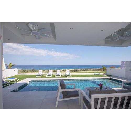 Artizan Seafront Villa 5