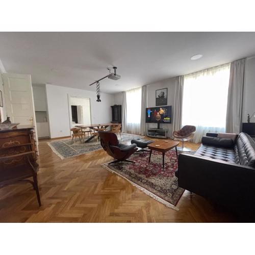 ArtSpace Locations-Zagreb 2bd Apartment in Center