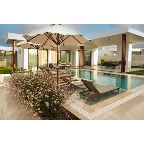 Ashta Gold Suite