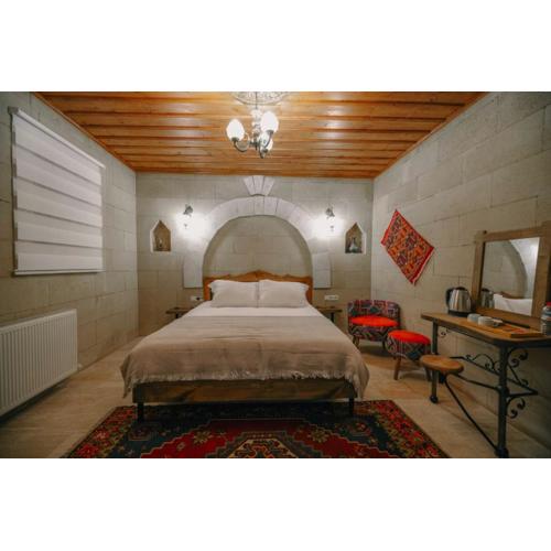 Asma Cave House