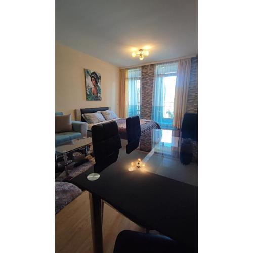 Aspen Valley Studio Apartment Аспен Вали студио апартамент