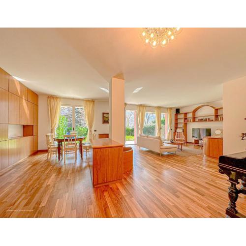 Aspromonte Lakeside Suite - Lecco Garden Retreat
