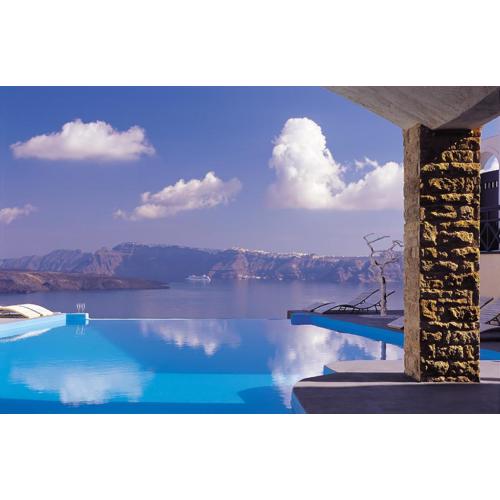 Astarte Suites
