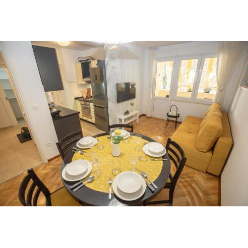 ASTI - two bedrooms elegant apartment