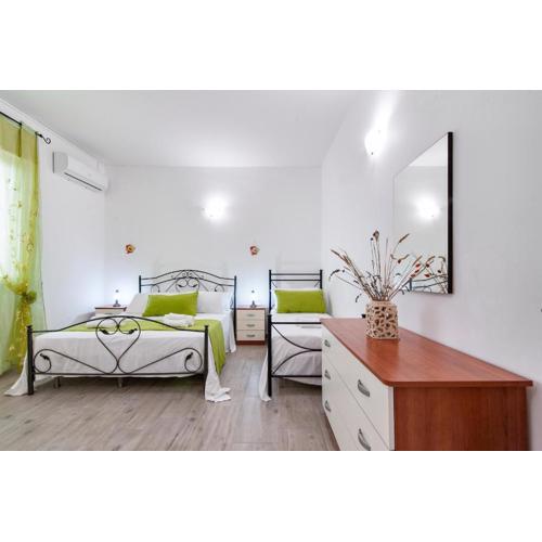 ASZ APARTMENTS