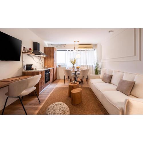 ATELIER 33 , Acropolis Apartments
