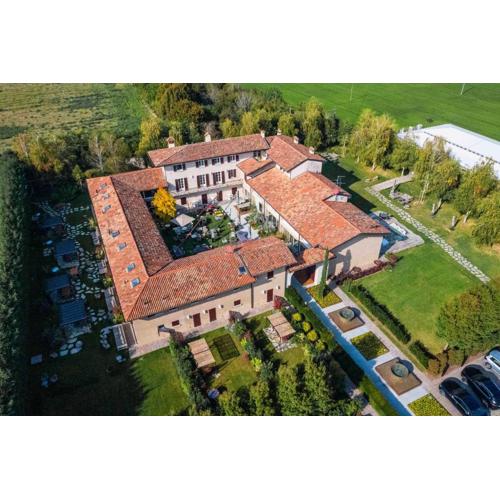 Atena Dolce Vita