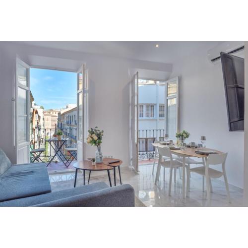 Atenea Deluxe Apartment