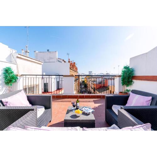 AtGr Luminoso Ático con Terraza, Calle Antonia Diaz