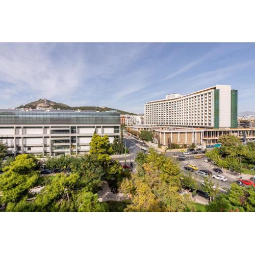 Athena Blue Lux Apartments 2BR 2BA with City Skyline View, near Kolonaki