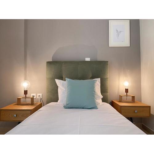 Athenean Modern Comfort in Goudi