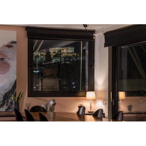 Athenian Gallery Loft with Acropolis view in Gazi