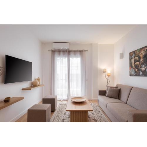 Athenian Hillside Apartment