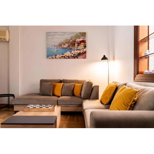 Athenian Living in the Heart of Koukaki
