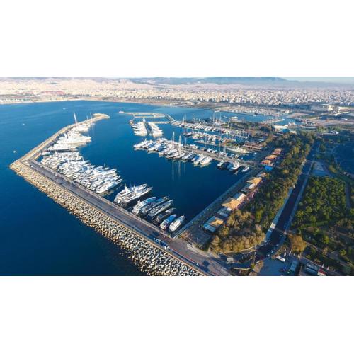 Athenian Riviera Beach front apartment 2 minutes from Tram stop
