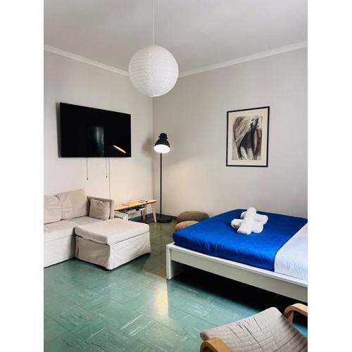 Athenian Suite by Zeussuites