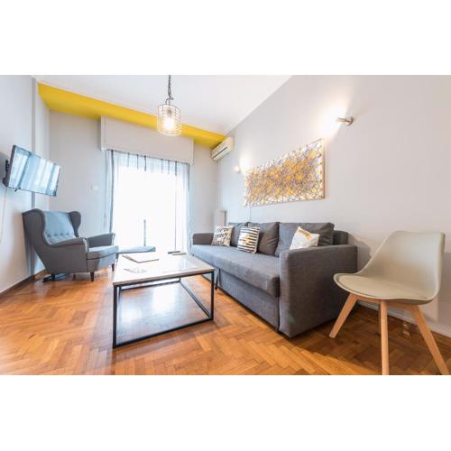 Athens Boutique Apartment by Cloudkeys