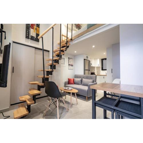 Athens Loftnest