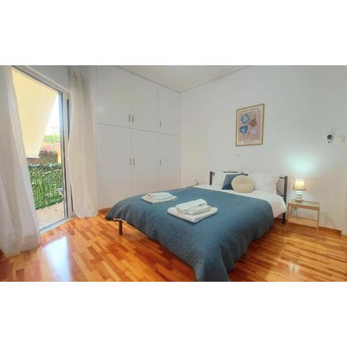 Athens Lovely Home with 2 Bedrooms-Next to Metro