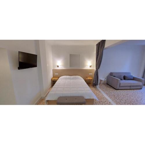 Athens Plaka Family Suites