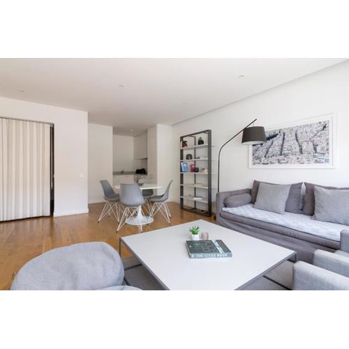 Athens Trikoupi Suite E2
