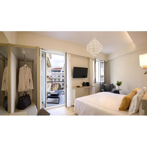 AthenSun Luxury Suites