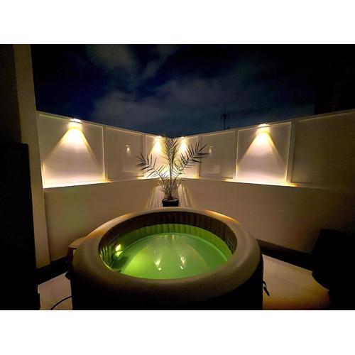Atico con Jacuzzi privado , 1 min walk de playa Levante Santa Pola