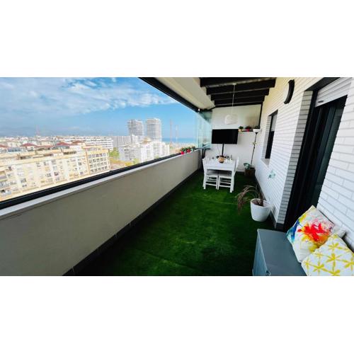Ático con Piscina y Vistas al Mar Habitat Litoral