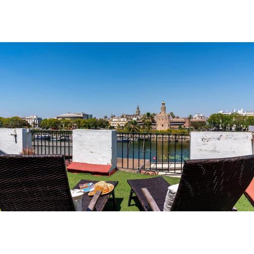 Ático con vistas a la Torre del Oro y Catedral By TheGoodTourist