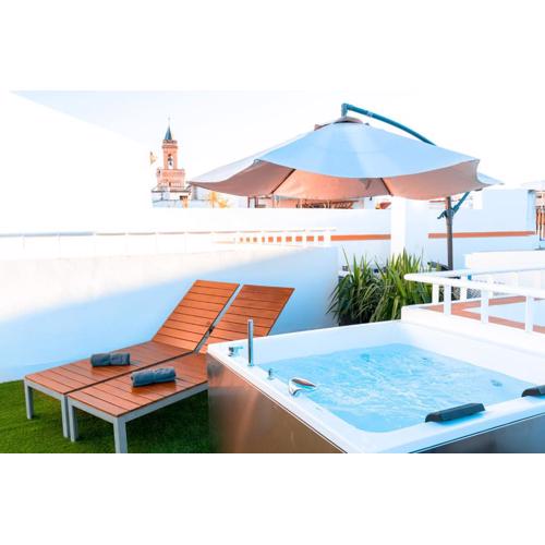 Ático Duplex Centro con Jacuzzi y Terraza Privada