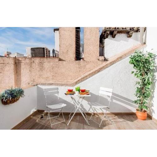 Ático duplex con terraza en puro centro, 2 a 8 pax
