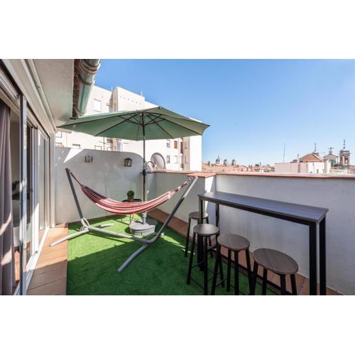 Ático en el centro con terraza y vistas increíbles