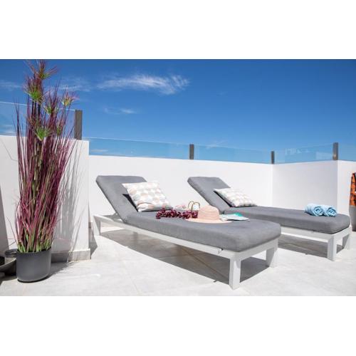 Atico Puesta Sol by Family Homes