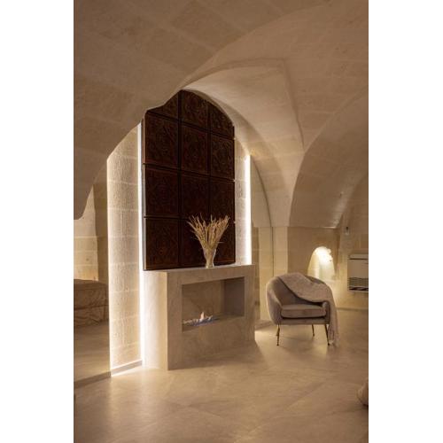 Atipia Cave Suite