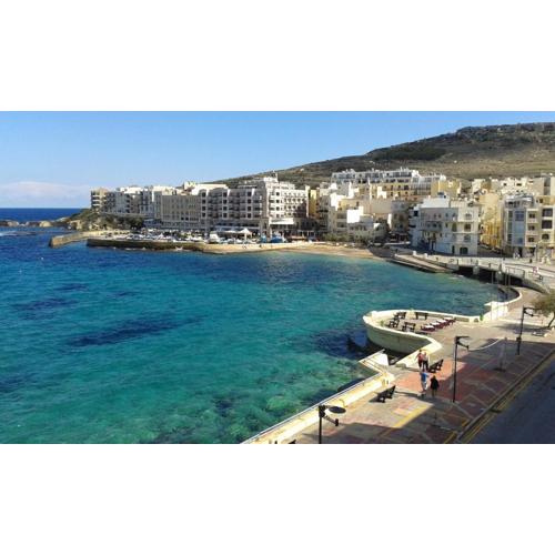 Attard Seafront Apartment 6 in Marsalforn