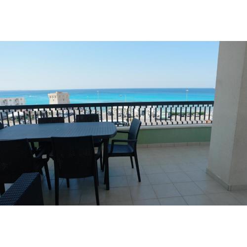 Attico Galilei Fronte Mare by Salentoville Gallipoli