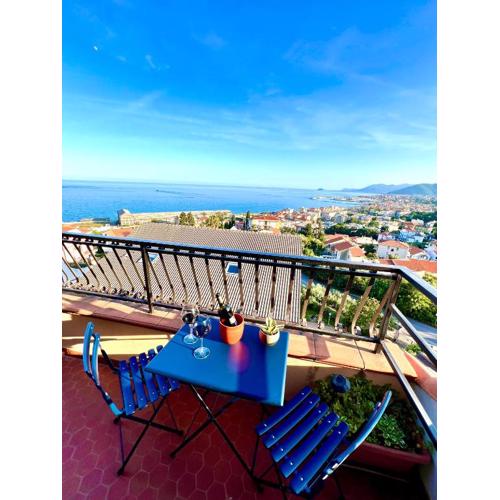 Attico Pietra Ligure 2 Free Parkings & Bike