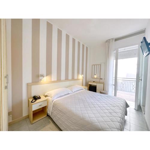 Aura Living Hotel