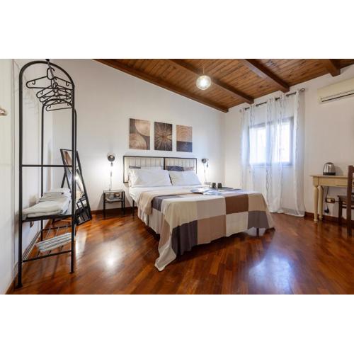 Aura Rooms