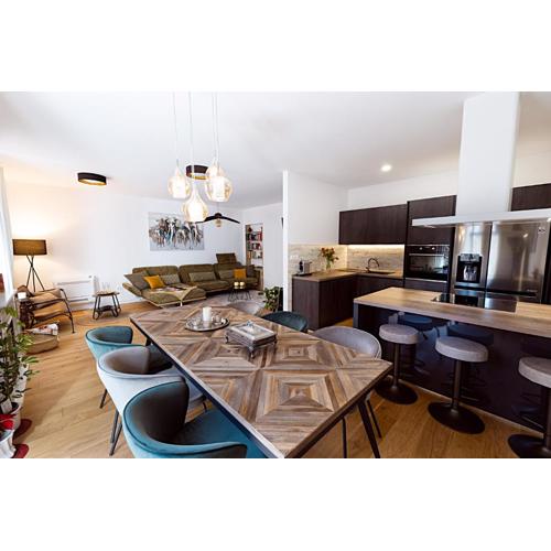 Aurelia Residence