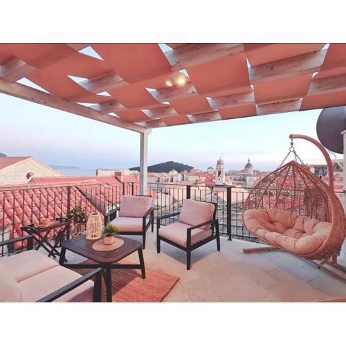 AuRoom Superior Room & terrace- Central Old Town