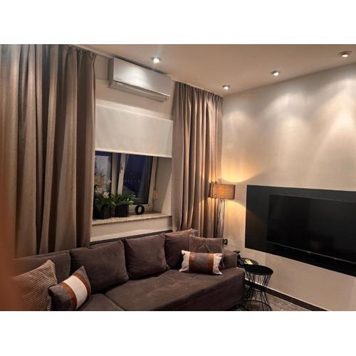 Aurora Apartment