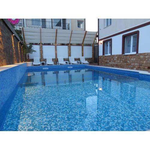 Aurora Guest House