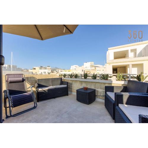 Authentic 2BR House of Character with Terrace by 360 Estates