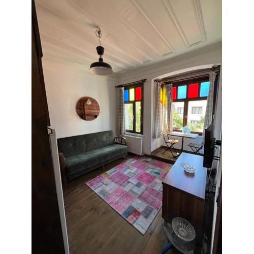 Authentic Greek house in a central location