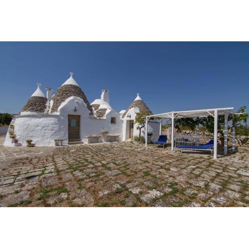 Authentic Trullo in the heart of Puglia