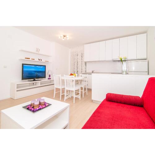 Avenue Apartment