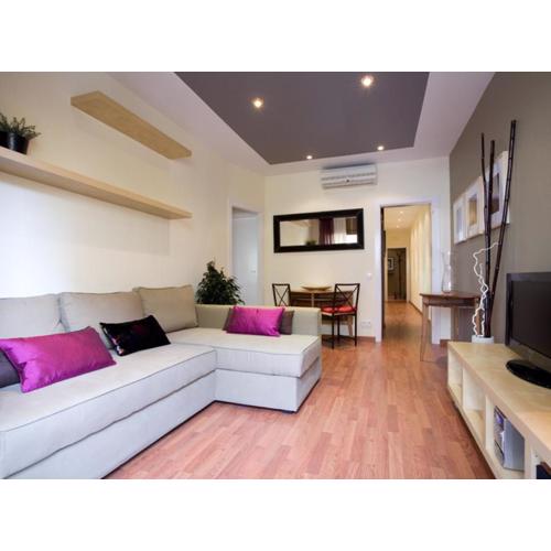 Avinguda GAUDI Apartment